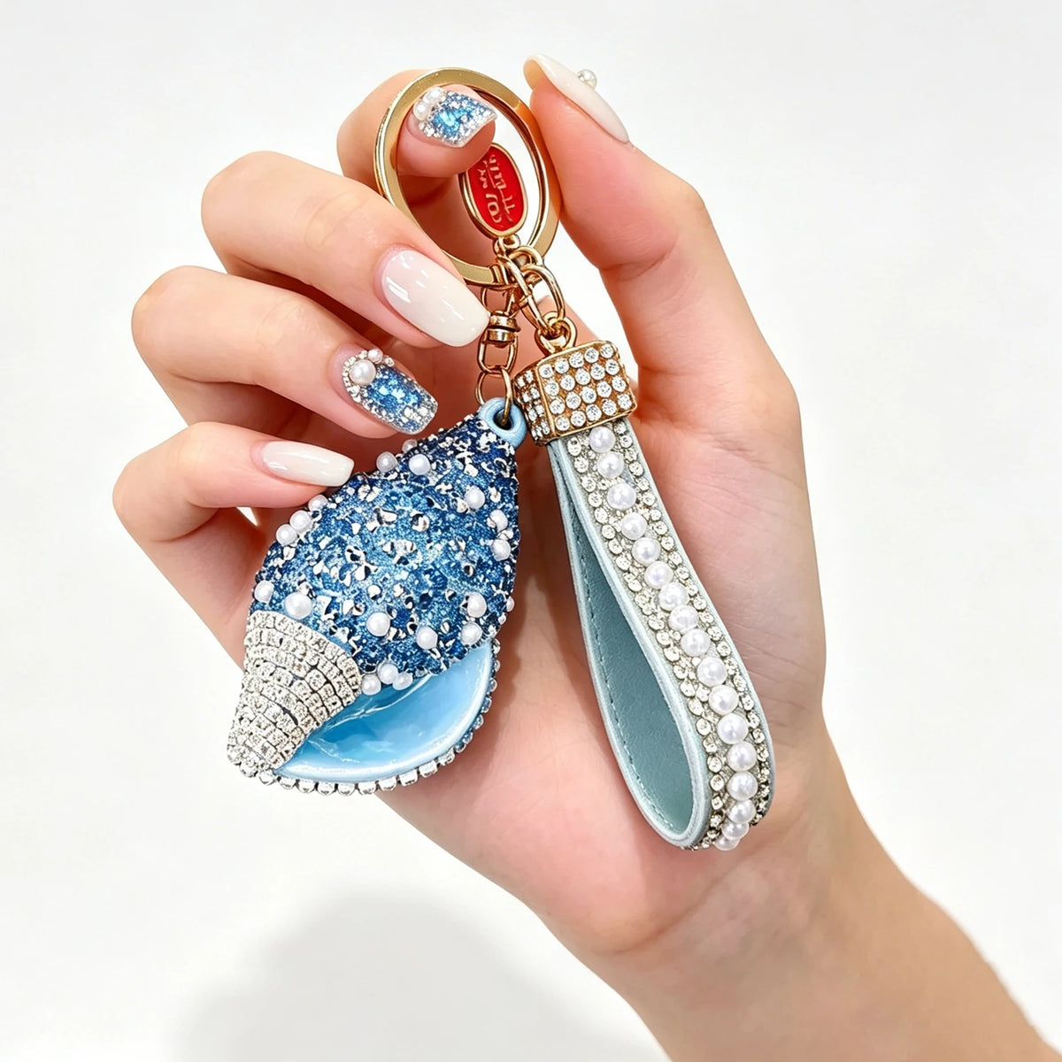 Lucky Conch Beach Bag Charm for Women,Seashell Purse Charm,Preppy Keychain,Blue Rhinestone Beach‑themed Accessory,Works for Tote Bags &Handbags,Lightweight Durable Hardware,Ideal Summer Gift for Girls